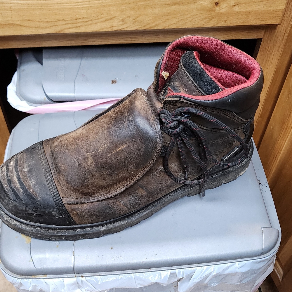 Left Boot, Cant Find The Other One. 11.5 Wide